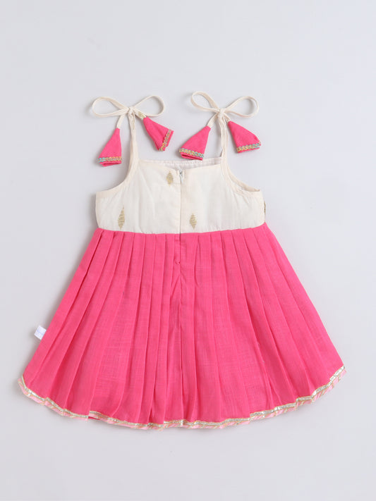 Many Frocks & Cotton Sleeveless Tie-Up Shoulder Straps Lace Embellished Knee Length Flared Baby Girls Jhabla Ethnic Dress - Pink & Cream