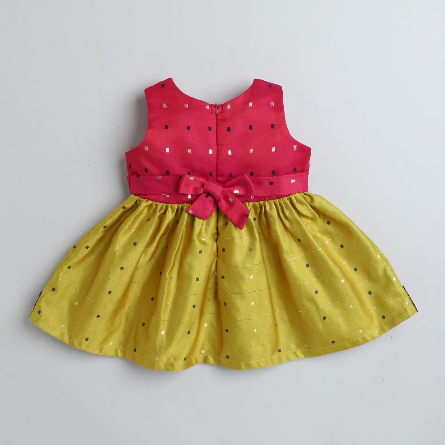 Many Frocks & Poly Silk Sleeveless Knee Length Lace Embellished Boti Print Baby Ethnic Frock - Pink & Green