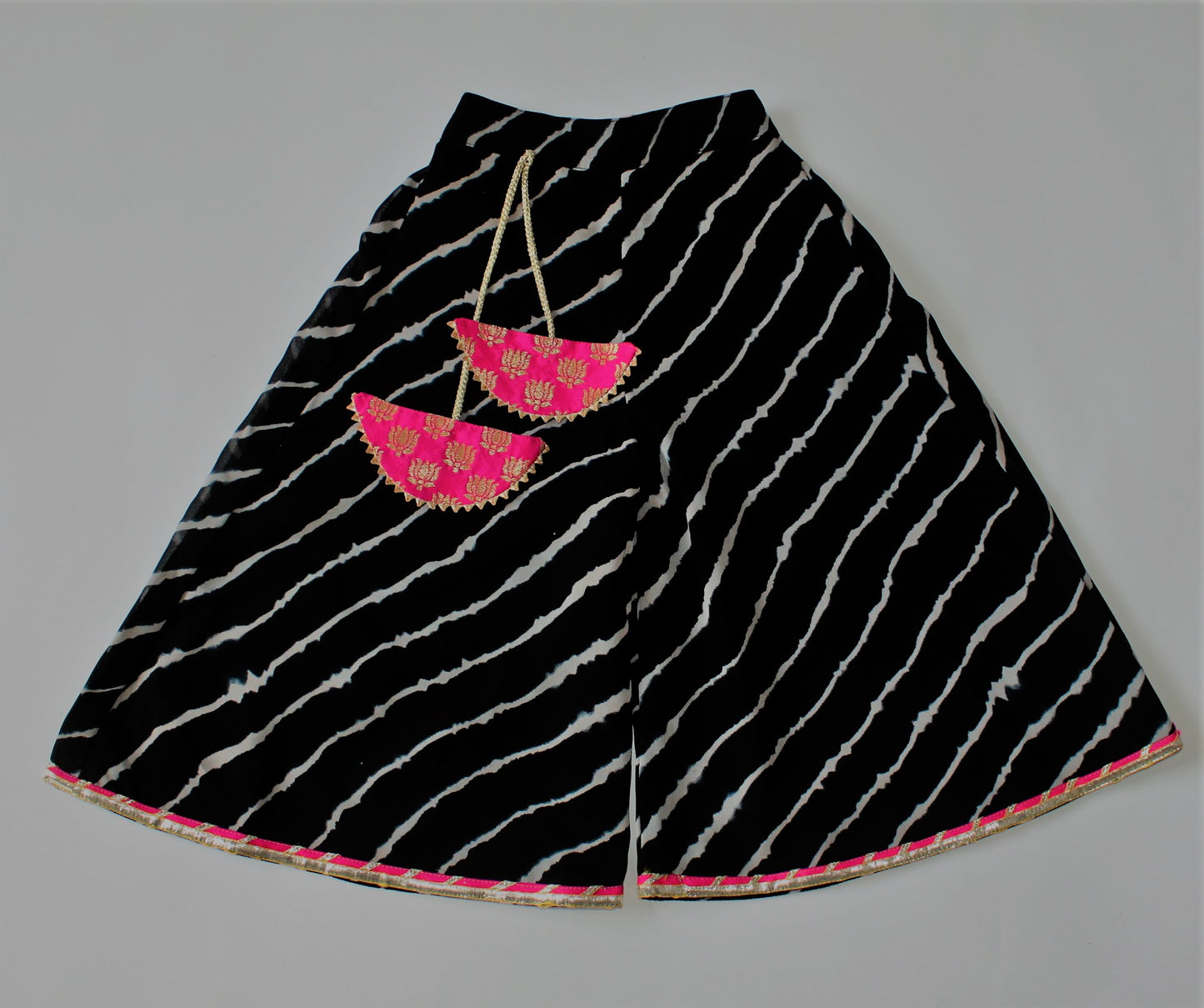 Many Frocks shimmer pleated top Palazzo with dupatta Ethnic set - Pink/Black