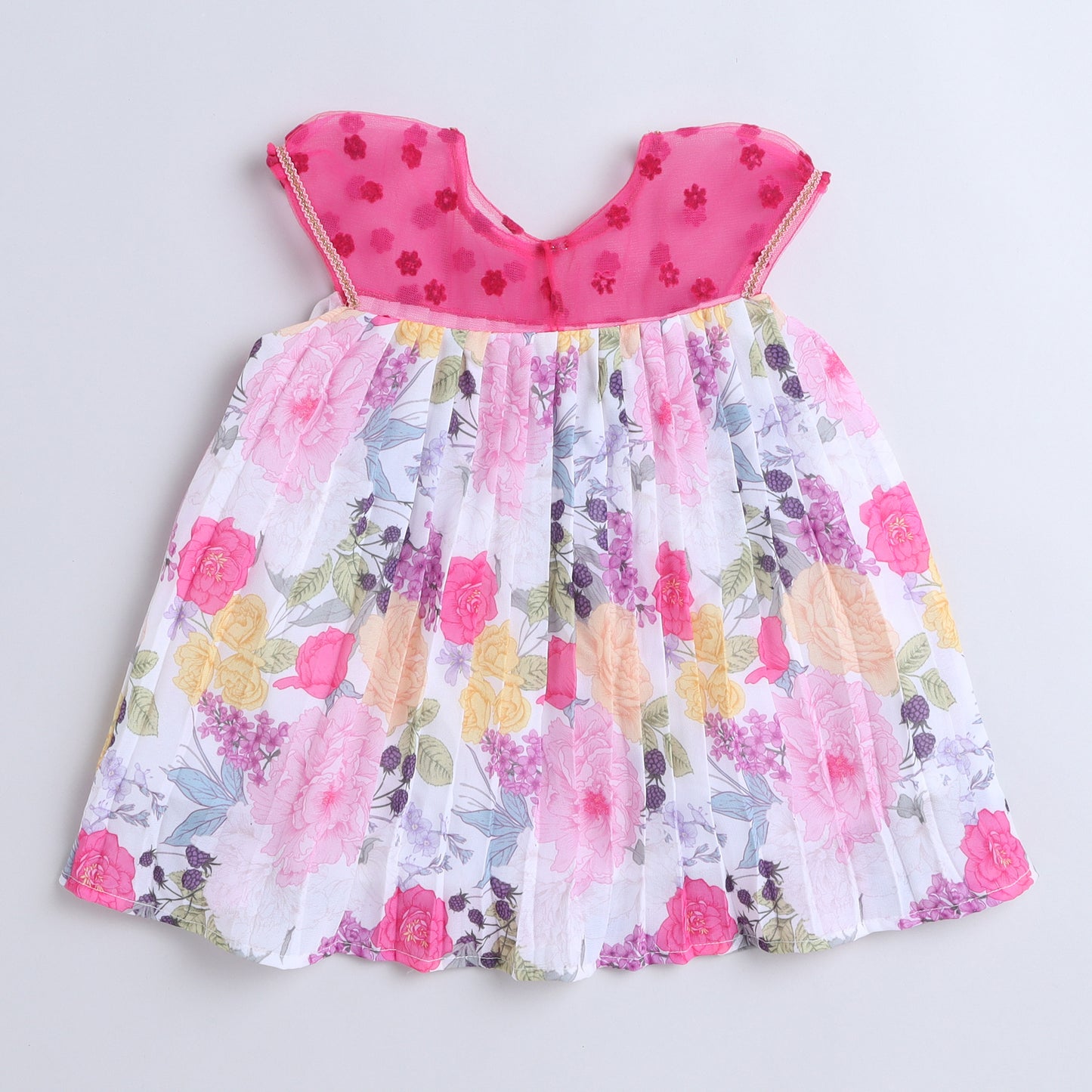 Many Frocks & lace embellished neckline  pleated floral printed kurta & dhoti set - Multicolour & Pink