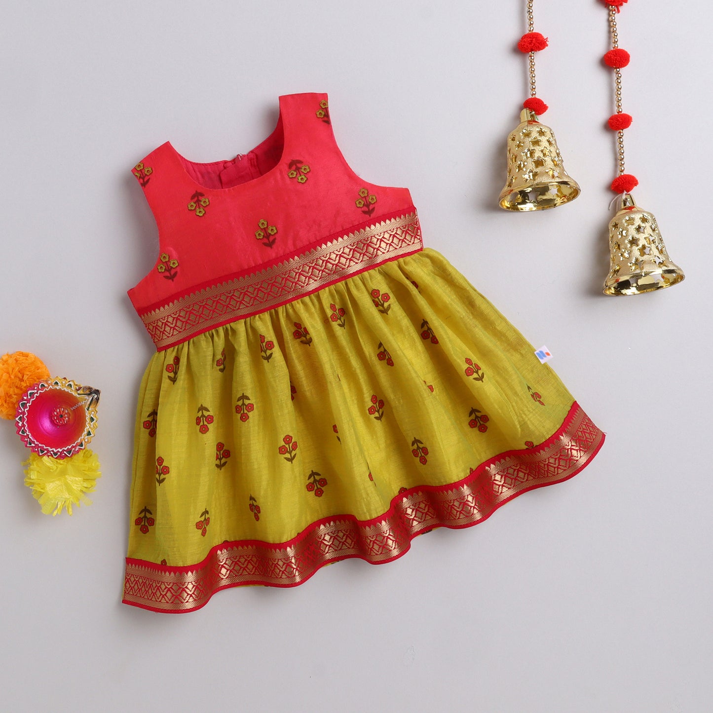 Many Frocks & chanderi sleeveless  lace embellished prnted knee length  ethnic dress - Pink & Yellow
