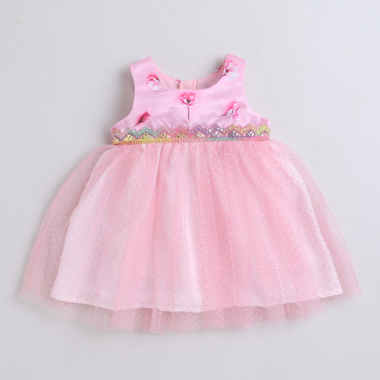 Many Dresss & Silver Dot Net  Sleeveless Lace Embellished Knee Length Baby Party Dress-Pink