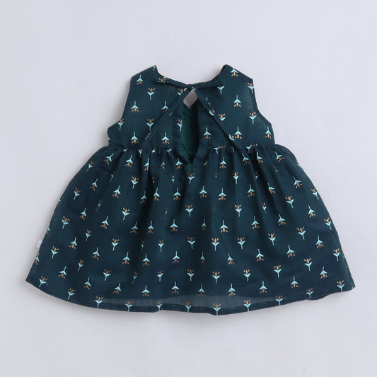 Many Frocks & Chanderi Sleeveless Printed Lace Embellished Knee Length Baby Ethnic Dress - Green