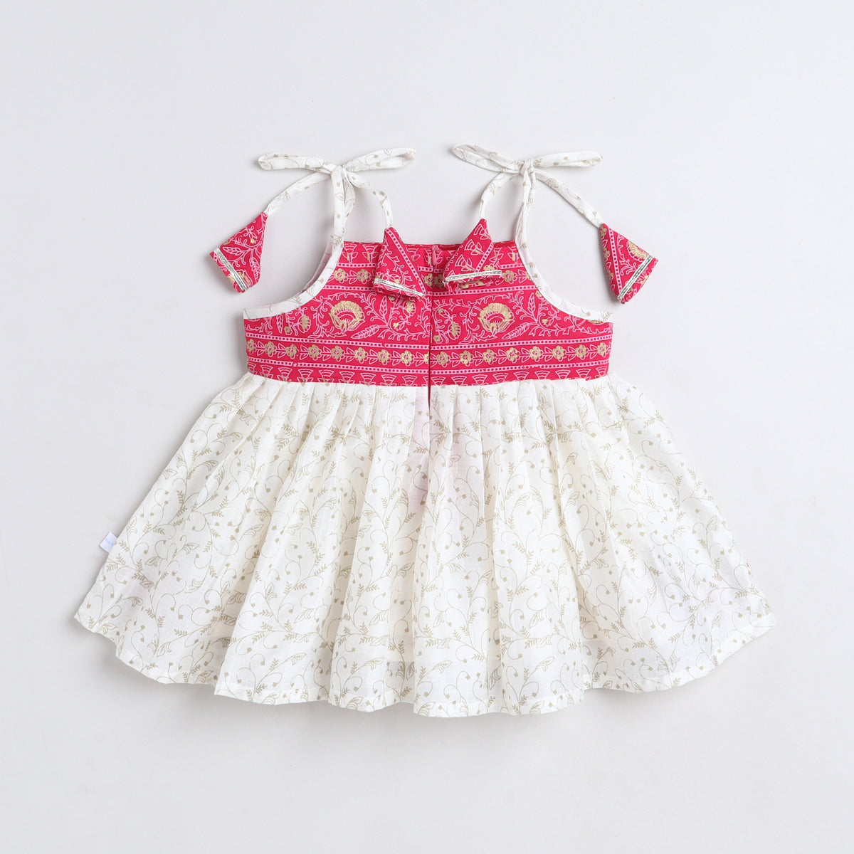 Many Frocks & Chanderi Sleeveless Printed Lace Embellished Knee Length Flared Baby Jhabla Ethnic Dress - Off White & Pink