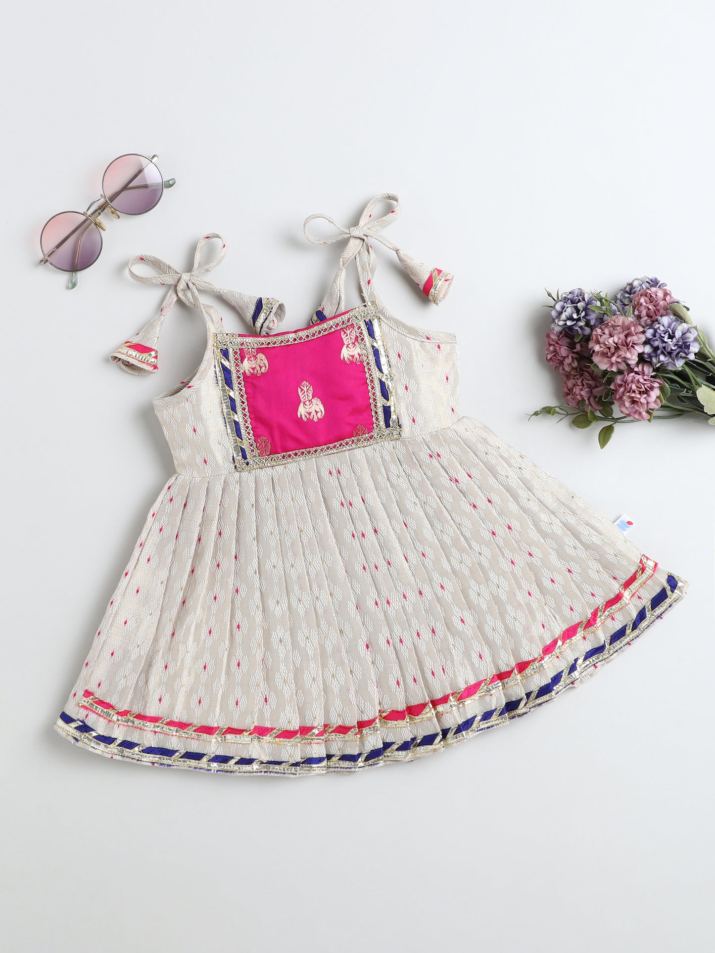 Many Frocks & Banarasi Sleeveless Lace Embellished Knee Length Flared Baby Girls Jhabla Ethnic Dress - Cream & Pink