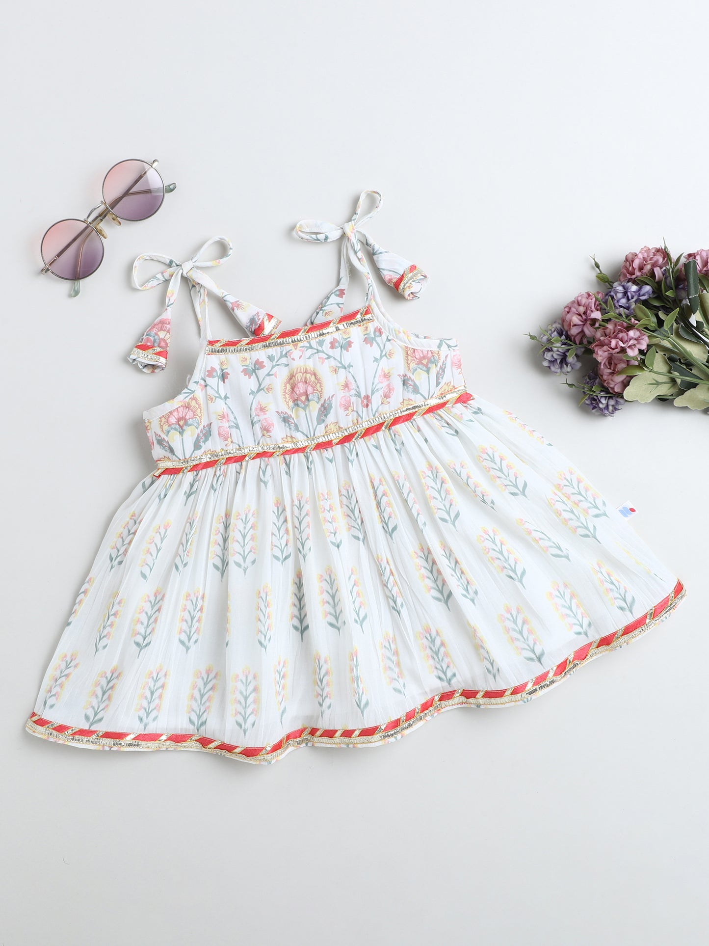 Many Frocks & Georgette Sleeveless Lace Embellished Printed Knee Length Flared Baby Girls Jhabla Ethnic Dress - Off White