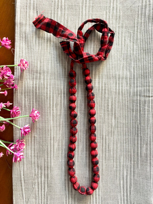 Handmade necklace - Red & Black