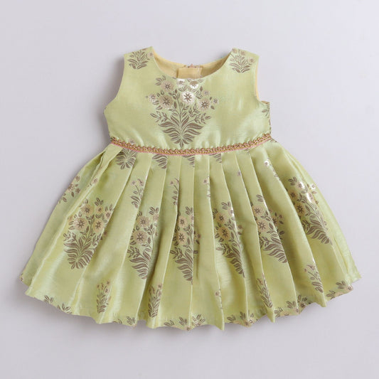 Many Frocks &  Floral Bouquet Knee Length Sleeveless Baby &  Girls  Ethnic Frock - Green