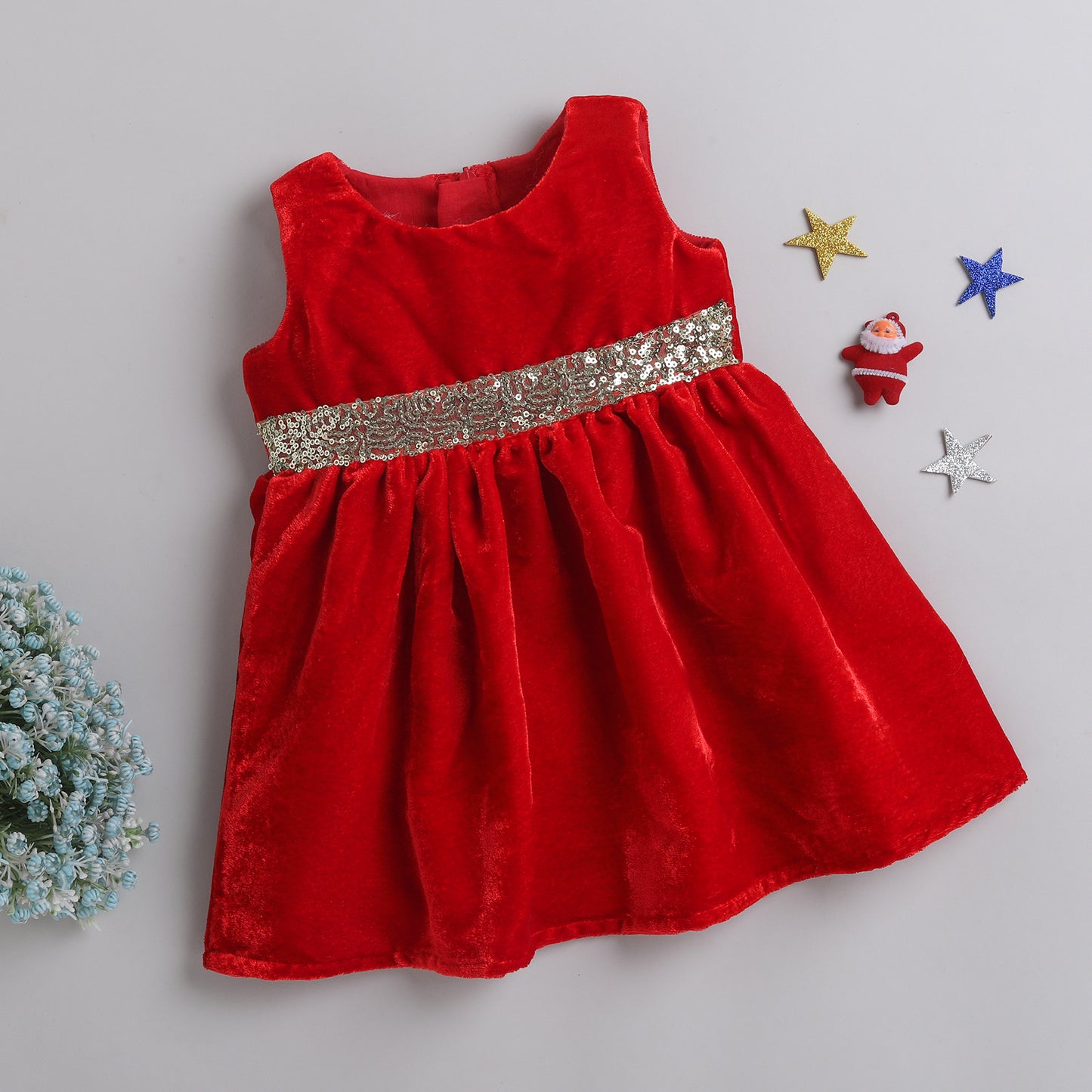 Many Frocks & Velvet Sleevless Lace Embellished Knee Length Flared  Girls Party  Dress -Red