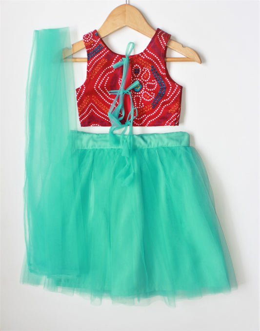 Many frocks & Bandhani Sleeveless Choli With Flared Lehenga & Dupatta - Red & Blue