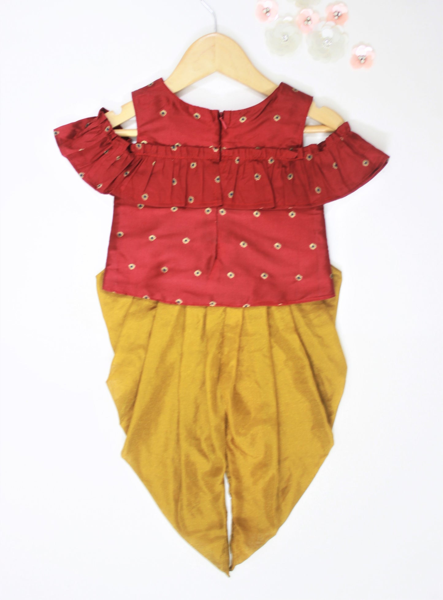 Many frocks & Chanderi Cold Shoulder Kurta With Dhoti - Maroon & Green