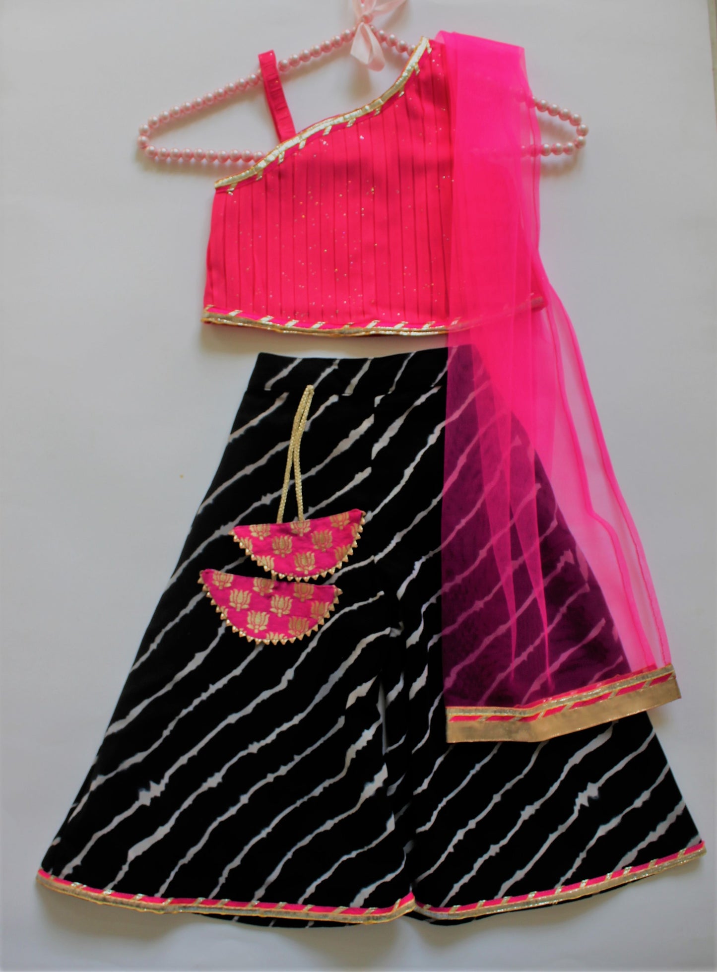 Many Frocks shimmer pleated top&nbsp; Palazzo with dupatta&nbsp; Ethnic set - Pink/Black
