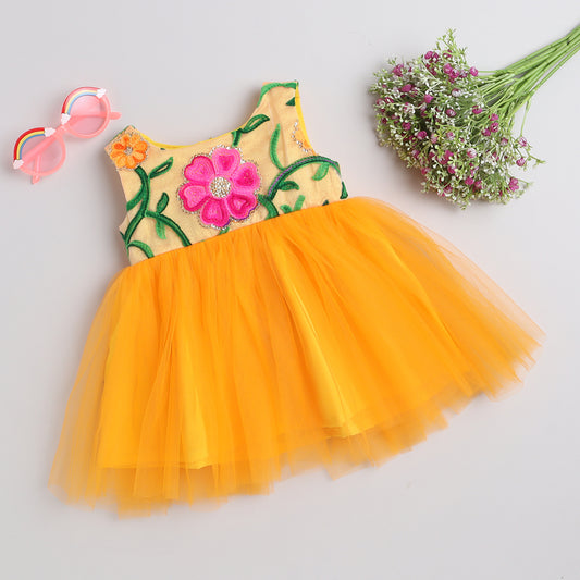 Yellow solid fit & flare dress Round neck Sleeveless
