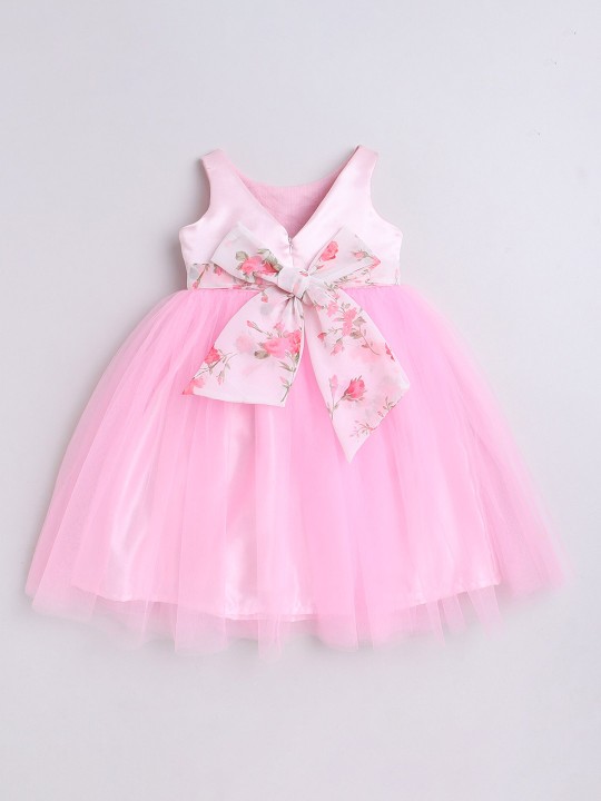 c866aa8b-d5cd-4fb7-85e1-efccc8b0c4d81705752476935MANYFROCKSPinkNetFitFlareDress3